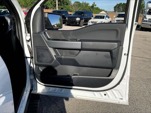 Used 2025 Ford F150 XLT w/ Equipment Group 302A MID AWD/4WD image 19