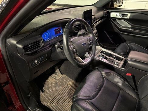 Used 2020 Ford Explorer ST w/ ST High-Performance Pack image 13