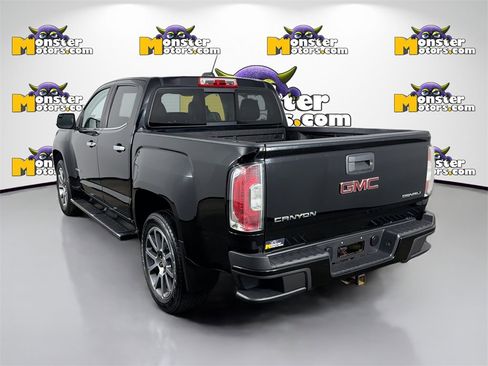 Used 2018 GMC Canyon Denali image 7