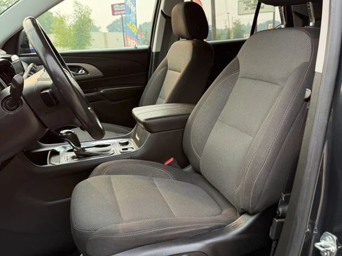 Used 2019 Chevrolet Traverse LT AWD/4WD image 10