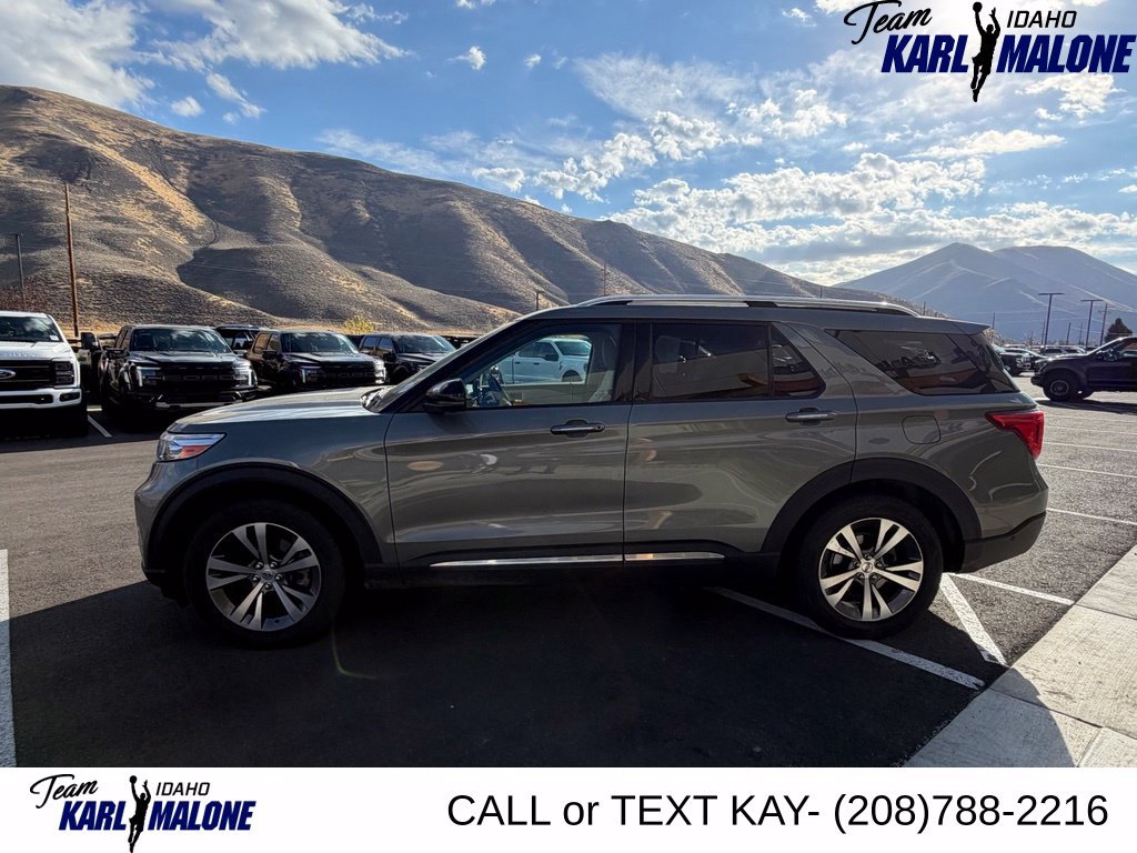 Used 2020 Ford Explorer Platinum w/ Premium Technology Package AWD/4WD image 4