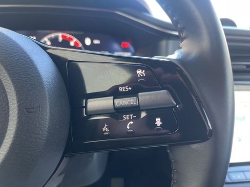 Used 2024 Nissan Z Performance w/ Floor Mat Package image 21