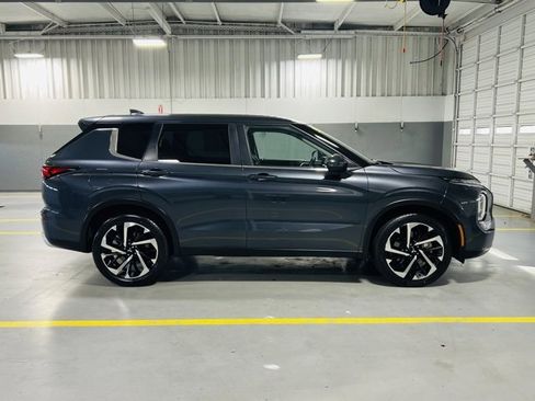 Used 2024 Mitsubishi Outlander SE image 20