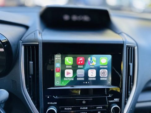 Used 2022 Subaru Impreza Premium image 10