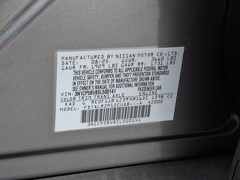 Certified 2025 Nissan Kicks Play S FWD image 27
