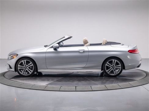 Used 2019 Mercedes-Benz C 300 Cabriolet image 2