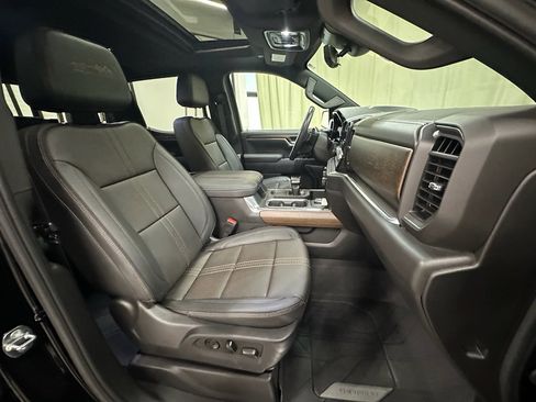Certified 2024 Chevrolet Silverado 1500 High Country image 22