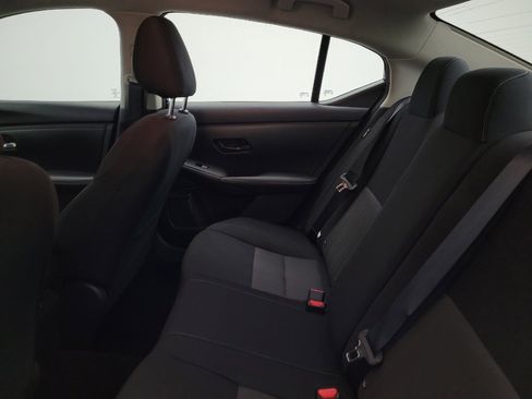 Used 2025 Nissan Sentra SV FWD image 18