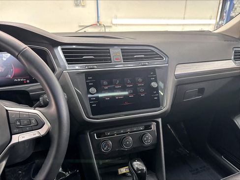 Used 2024 Volkswagen Tiguan Wolfsburg Edition AWD/4WD image 12