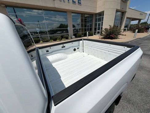 Used 2022 Nissan Frontier S w/ Technology Package AWD/4WD image 17