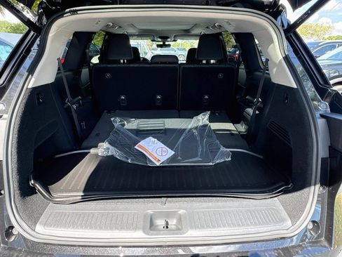 New 2027 INFINITI QX60 Luxe w/ Cargo Package FWD image 28