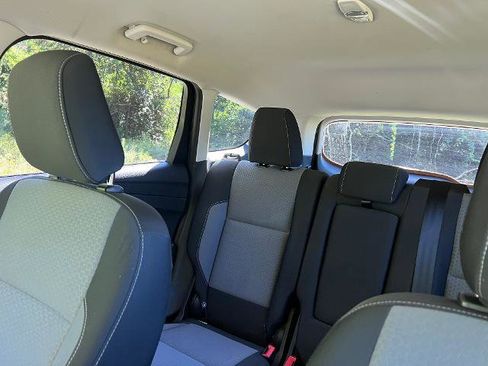 Used 2019 Ford Escape SE image 29