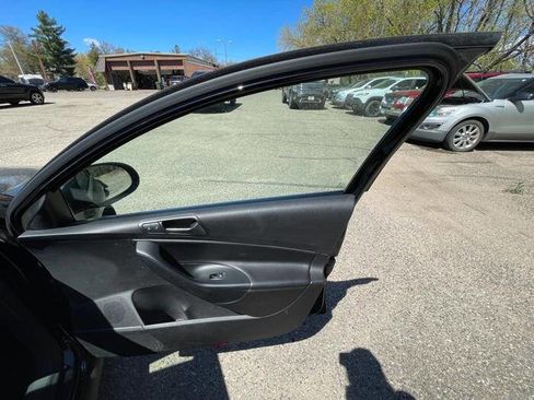 Used 2010 Volkswagen Passat Komfort FWD image 30