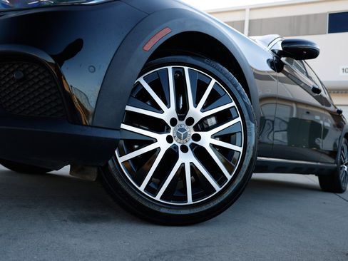 Used 2023 Mercedes-Benz E 450 4MATIC All-Terrain Wagon image 30