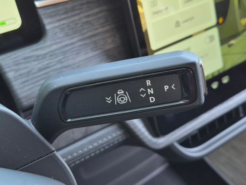 Used 2023 Rivian R1S Adventure AWD/4WD image 12