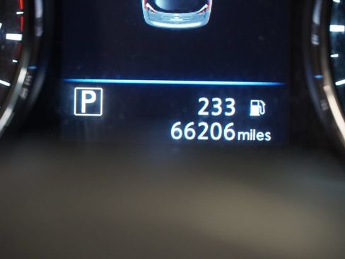 Used 2019 Nissan Rogue SV AWD/4WD image 4