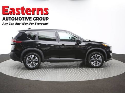 Used 2023 Nissan Rogue SV AWD/4WD image 44