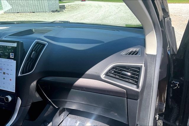 Used 2023 Ford Edge SEL w/ Convenience Package AWD/4WD image 14