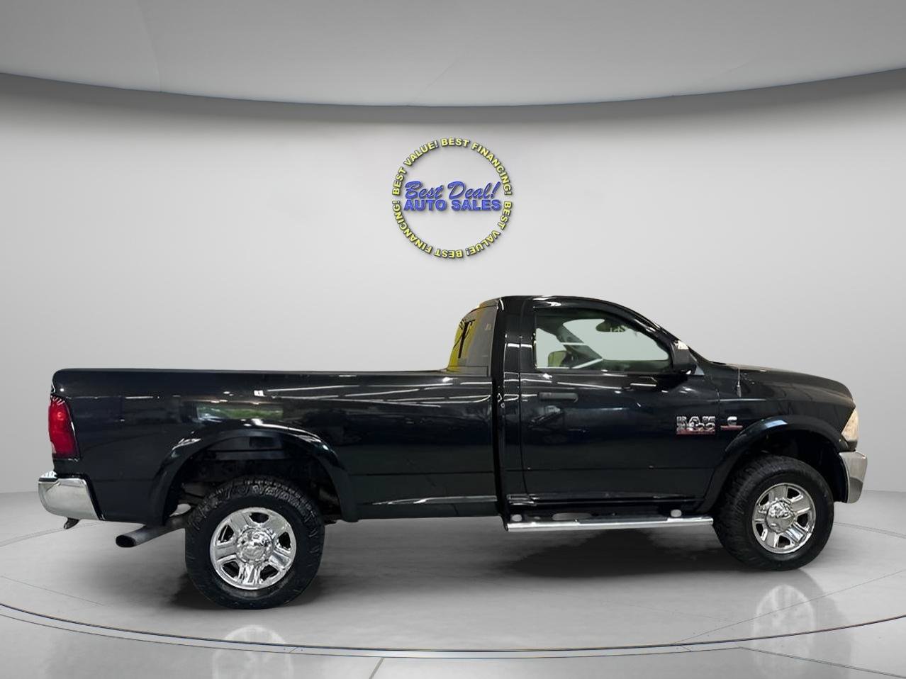 Used 2015 RAM 3500 Tradesman w/ Chrome Appearance Group AWD/4WD image 6