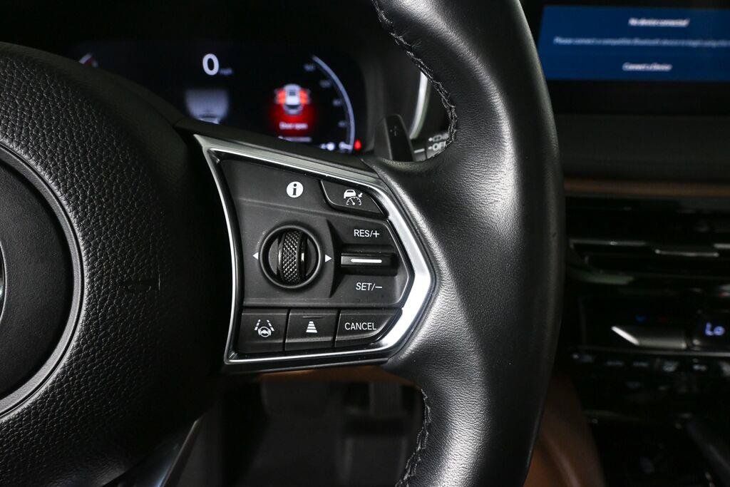 Used 2023 Acura MDX w/ Technology Package FWD image 18
