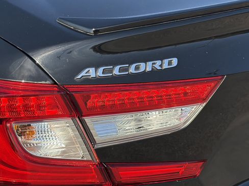 Used 2019 Honda Accord Sport image 26