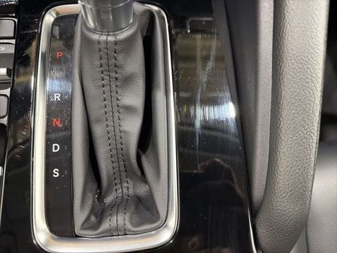 Certified 2023 Acura Integra image 39