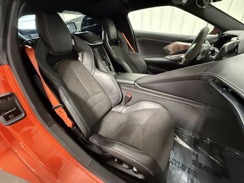 Used 2020 Chevrolet Corvette Stingray Preferred Cpe w/ 2LT Preferred Equipment Group RWD image 10