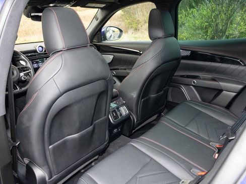 Used 2023 Maserati Grecale Modena image 45