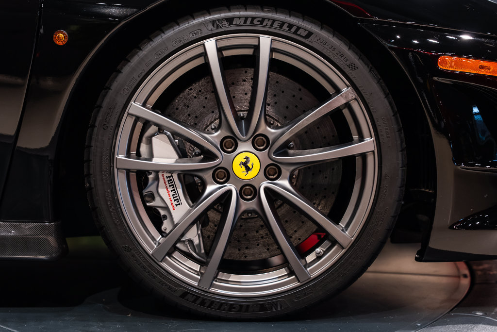 Used 2009 Ferrari F430 Scuderia RWD image 16