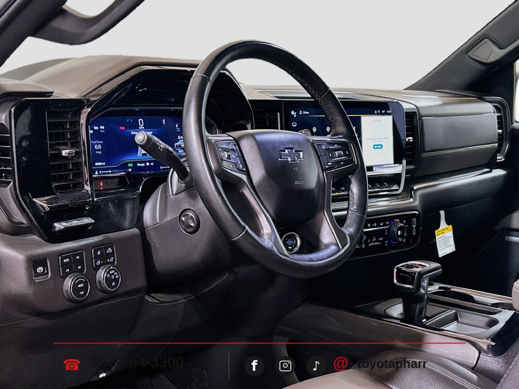 Used 2025 Chevrolet Silverado 1500 ZR2 w/ Technology Package AWD/4WD image 8