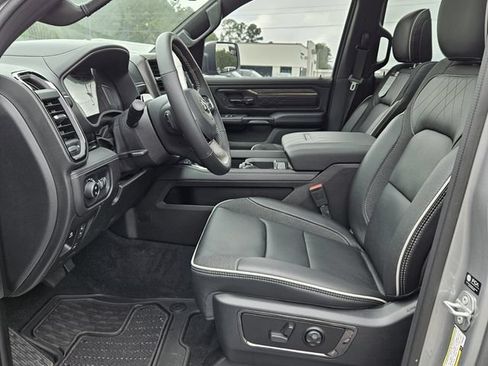 New 2025 RAM 1500 Limited AWD/4WD image 10