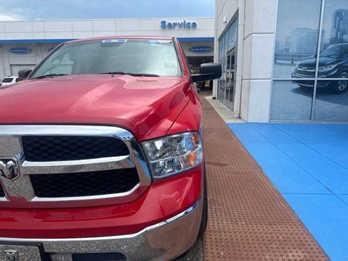 Used 2022 RAM 1500 Classic SLT RWD image 6