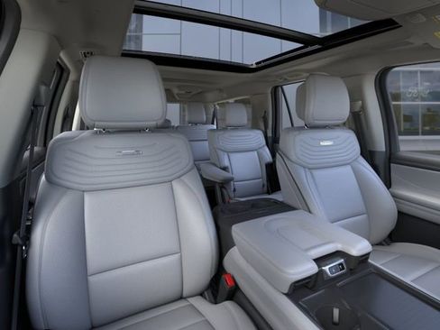 New 2026 Ford Expedition Max Platinum w/ Platinum Ultimate Package AWD/4WD image 10