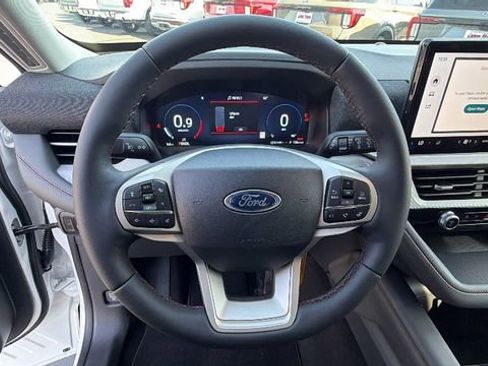 New 2026 Ford Explorer Active w/ Active Comfort Package image 26