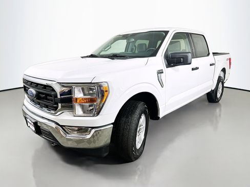 Used 2022 Ford F150 XLT w/ Equipment Group 301A Mid image 3