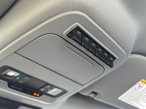 New 2026 Ford F350 XL w/ XL Chrome Package image 28