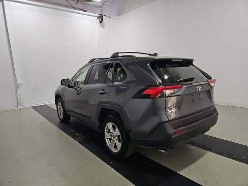 Used 2019 Toyota RAV4 XLE image 5