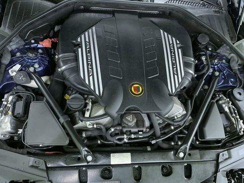 Used 2014 BMW ALPINA B7 xDrive LWB image 31