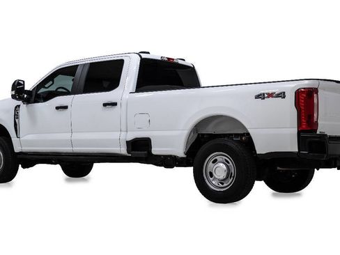 Used 2025 Ford F350 XL AWD/4WD image 4