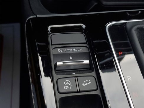 Certified 2025 Acura ADX FWD image 29