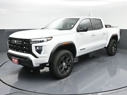 Used 2024 GMC Canyon Elevation w/ Convenience Package