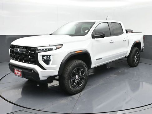 Used 2024 GMC Canyon Elevation w/ Convenience Package image 1