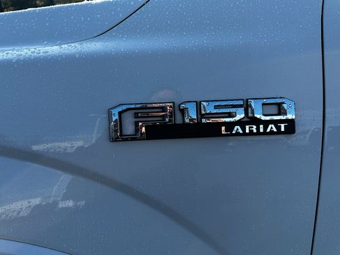 Used 2020 Ford F150 Lariat image 5