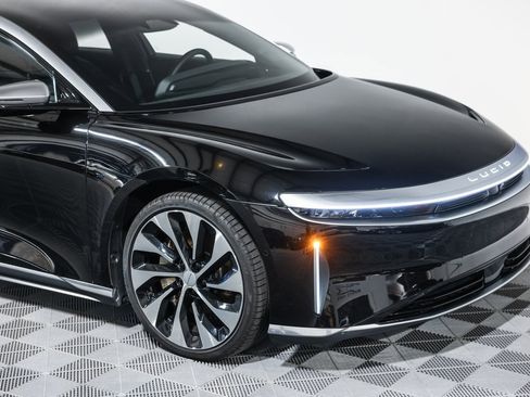 Used 2022 Lucid Air Grand Touring image 5