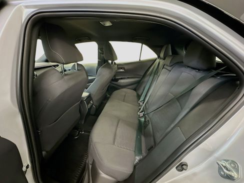 Used 2025 Toyota Corolla Hatchback image 29