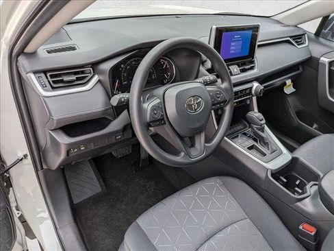 Used 2025 Toyota RAV4 XLE w/ Convenience Package image 3