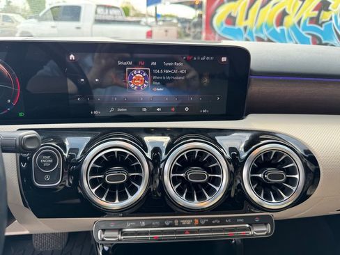 Used 2022 Mercedes-Benz A 220 4MATIC image 14