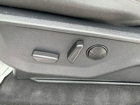 Used 2023 Ford F150 XLT w/ Equipment Group 302A High image 20