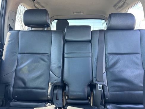 Used 2014 Lexus GX 460 w/ Premium Package image 34