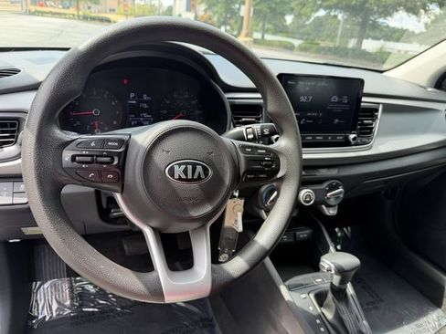 Used 2021 Kia Rio S FWD image 13